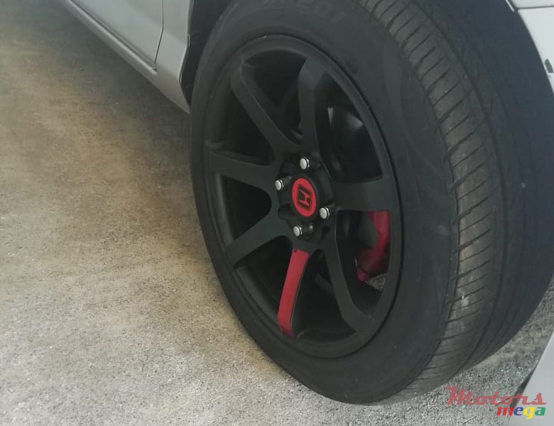 2006' Honda Fit Alloy wheel photo #4