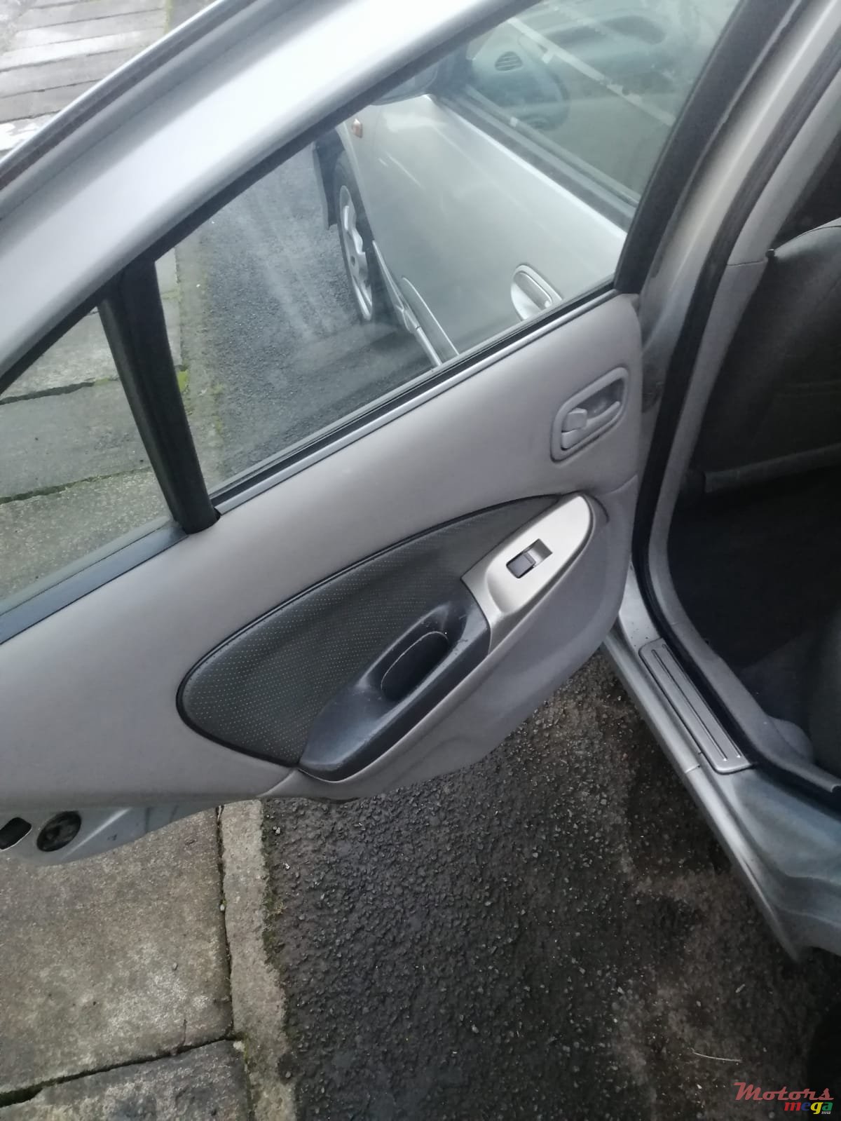 2002' Nissan Sunny N16 photo #3