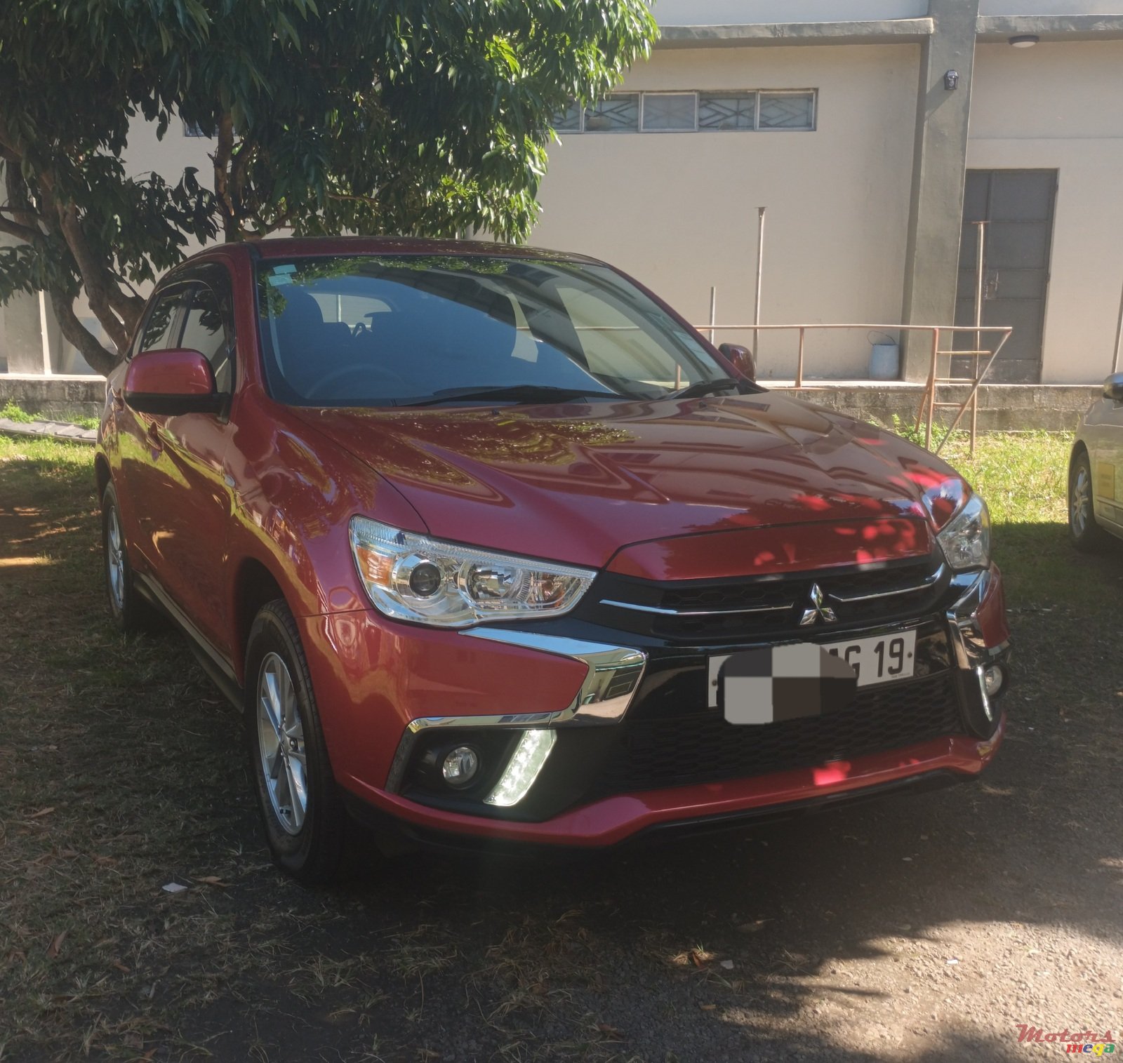 2019' Mitsubishi ASX photo #4