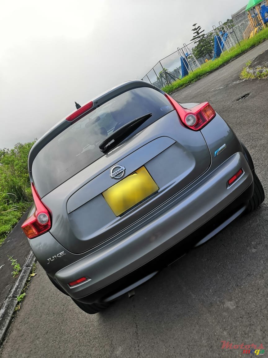 2013' Nissan Juke Executive photo #2