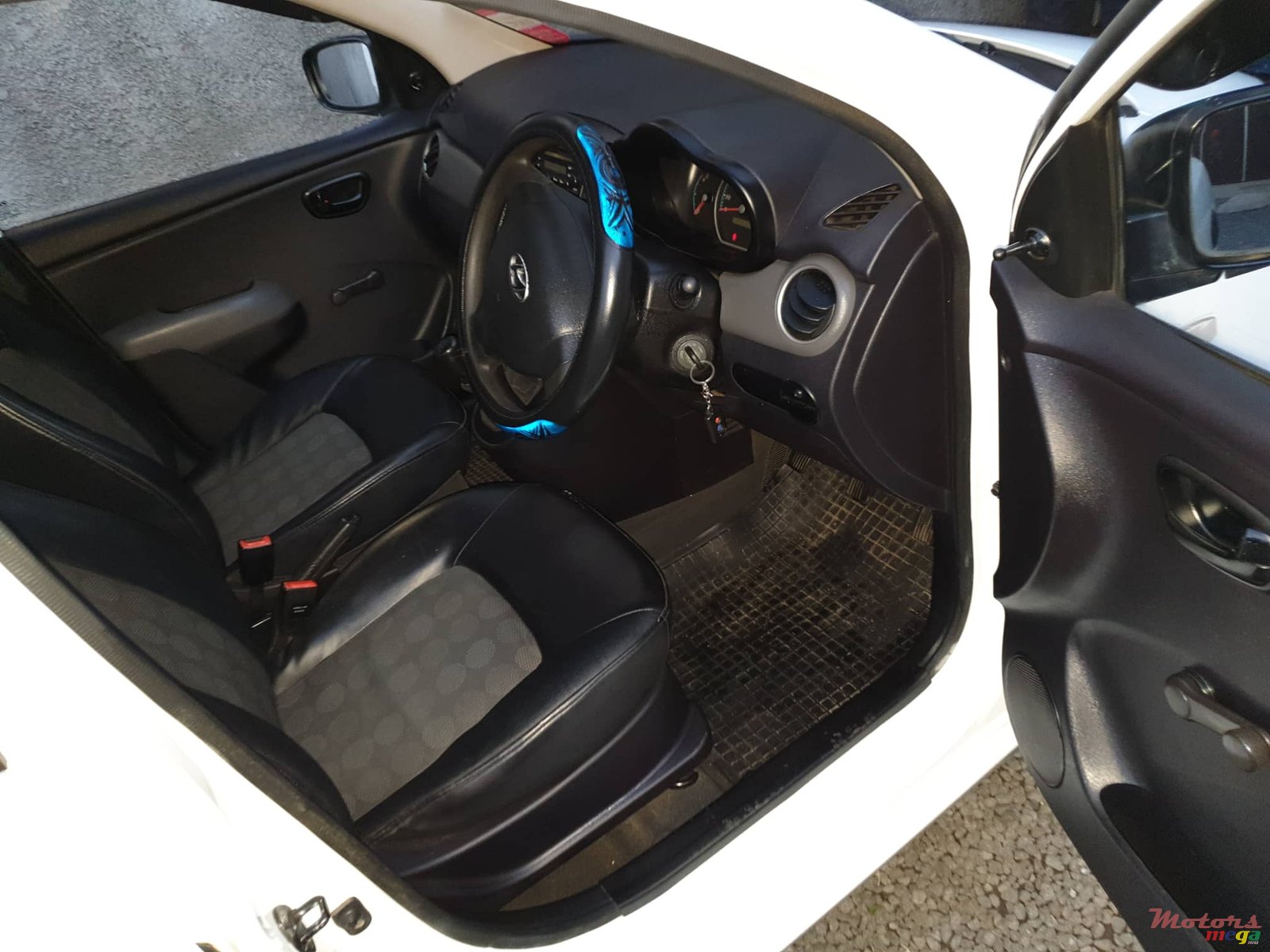 2008' Hyundai i10 photo #6