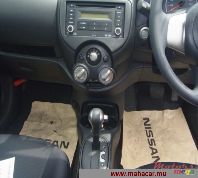 2012' Nissan March photo #3
