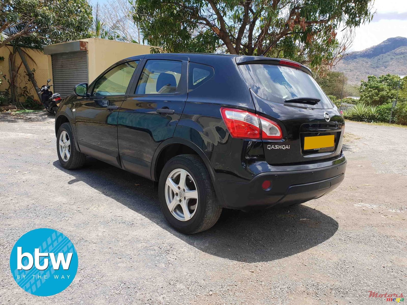 2014' Nissan Qashqai photo #2