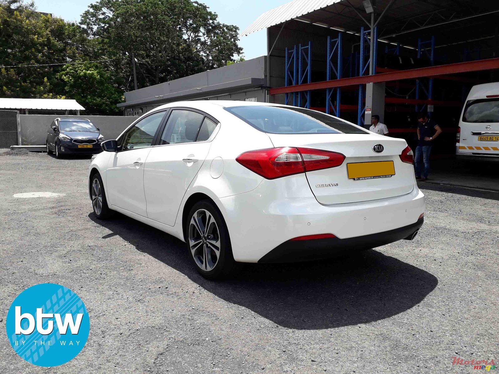 2015' Kia Cerato Automatic photo #2