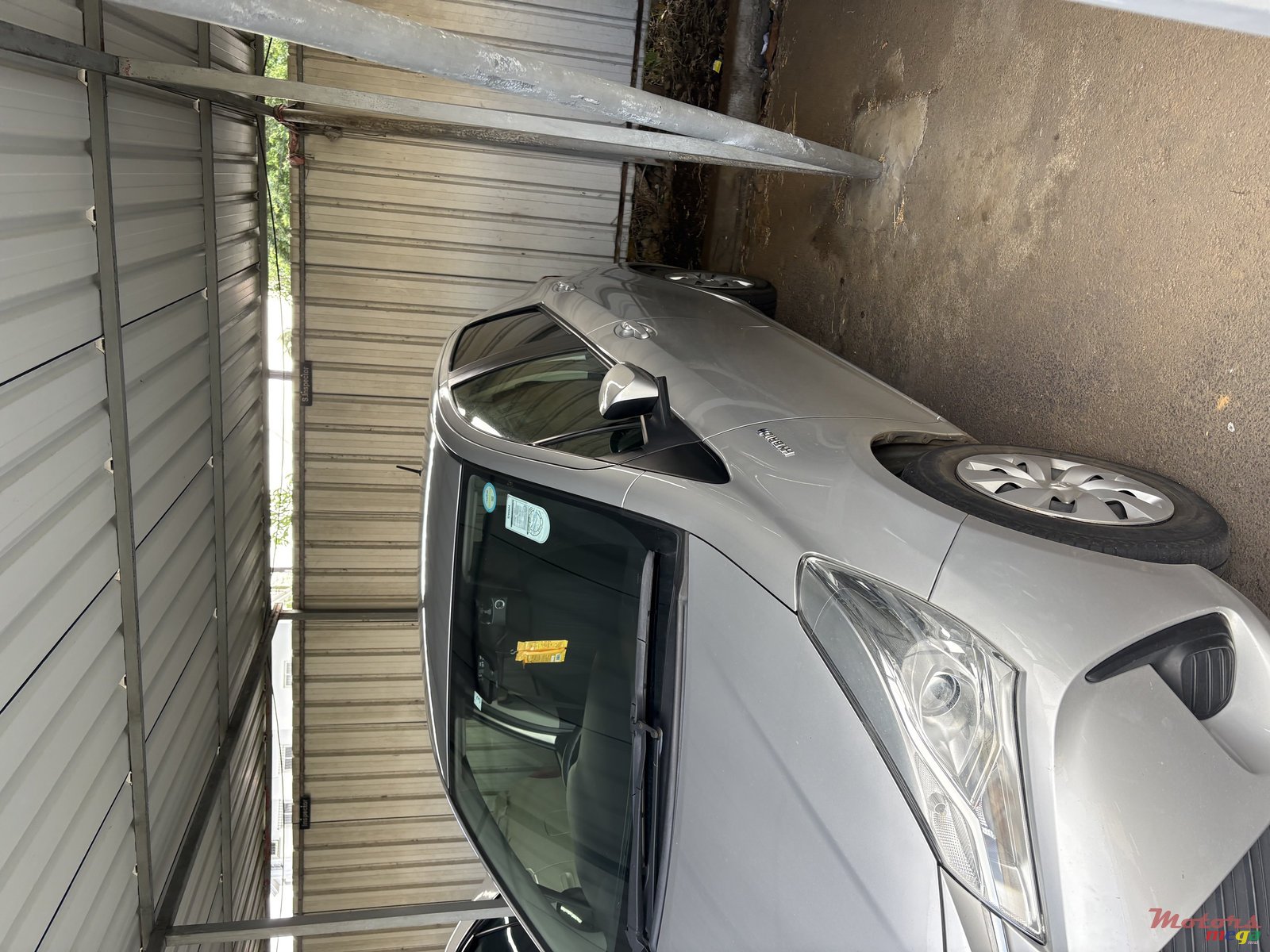 2020' Toyota Vitz photo #2