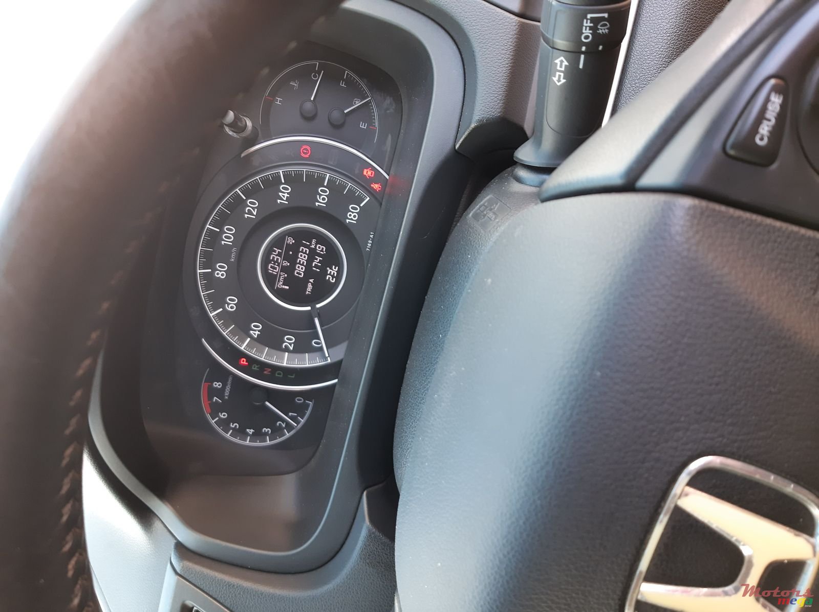 2013' Honda CR-V photo #1