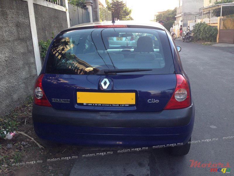 2007' Renault photo #1