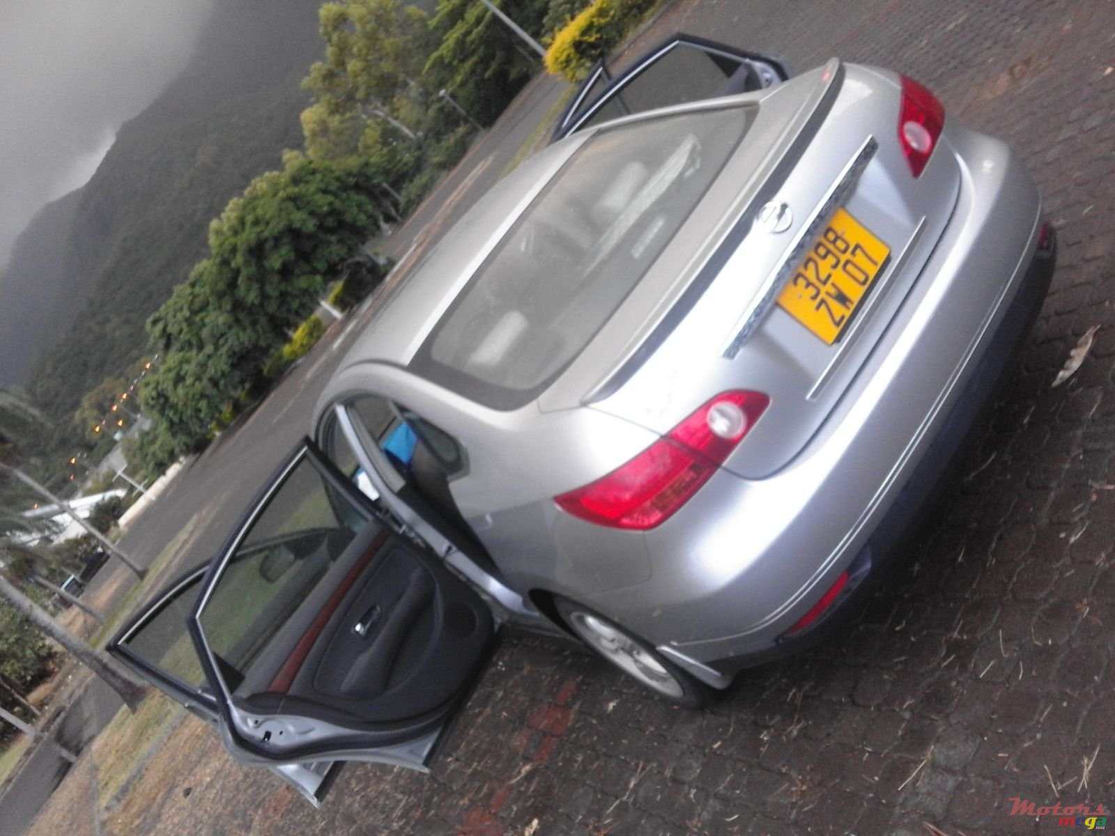 2007' Nissan photo #3