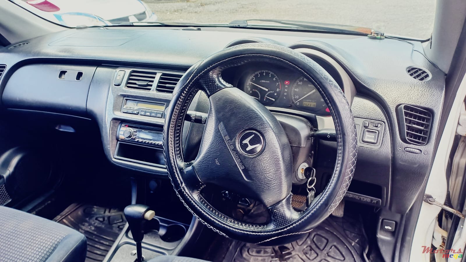 2005' Honda CR-V photo #5