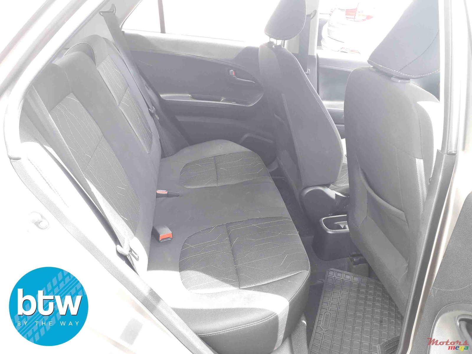 2015' Kia Picanto photo #3