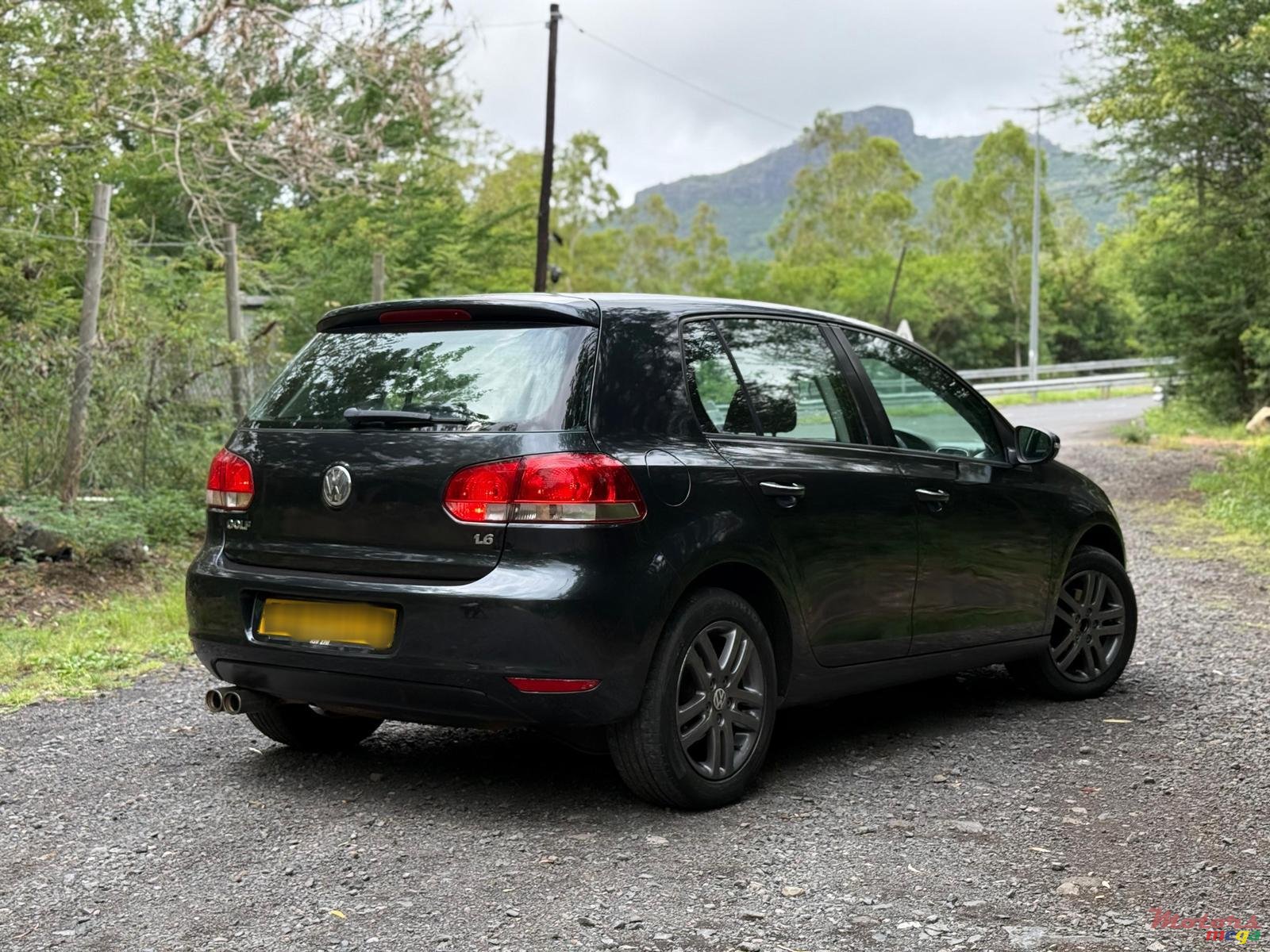 2009' Volkswagen Golf Mk6 photo #2