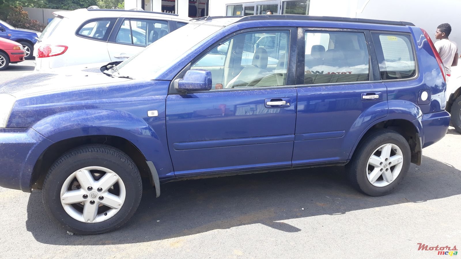 2003' Nissan X-Trail Sport photo #1