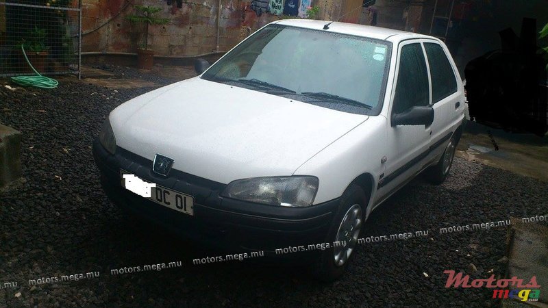 2001' Peugeot 106 Original photo #1