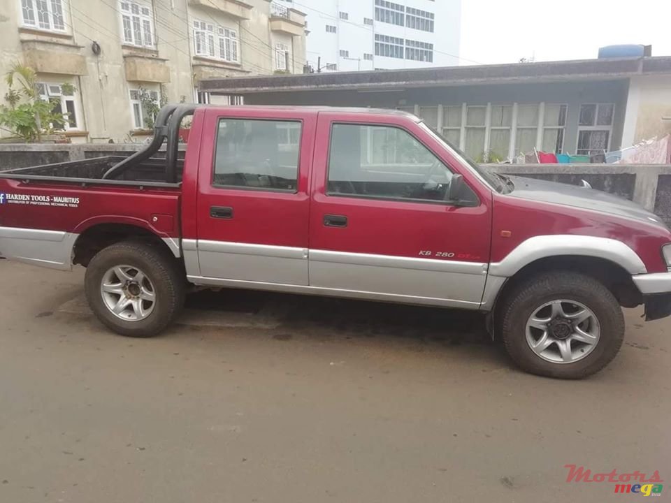 1998' Isuzu KB Series KB280DtLx photo #1