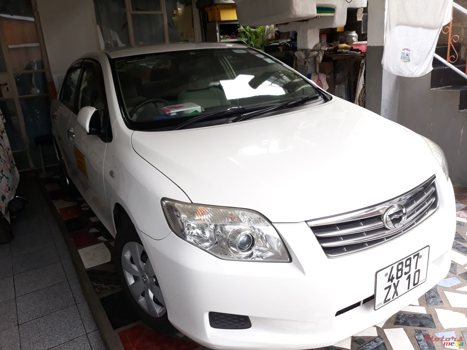 2010' Toyota Axio photo #1