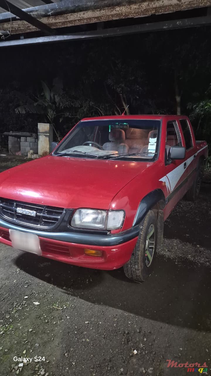 2000' Isuzu KB Series photo #5