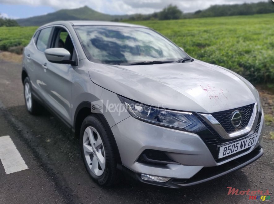 2020' Nissan Qashqai Acenta photo #2