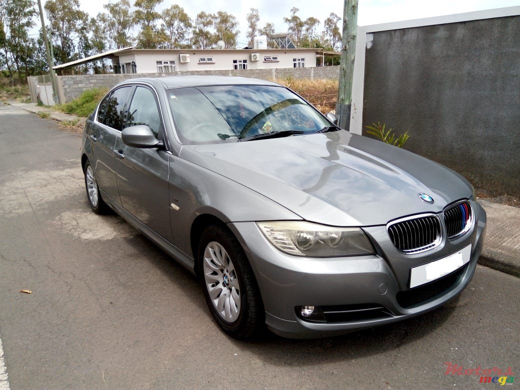 2009' BMW 316 i photo #3