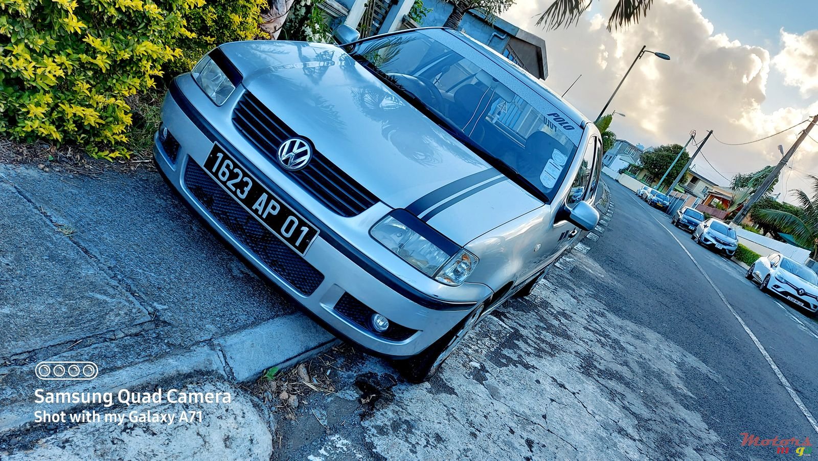 2001' Volkswagen Dorigine photo #1