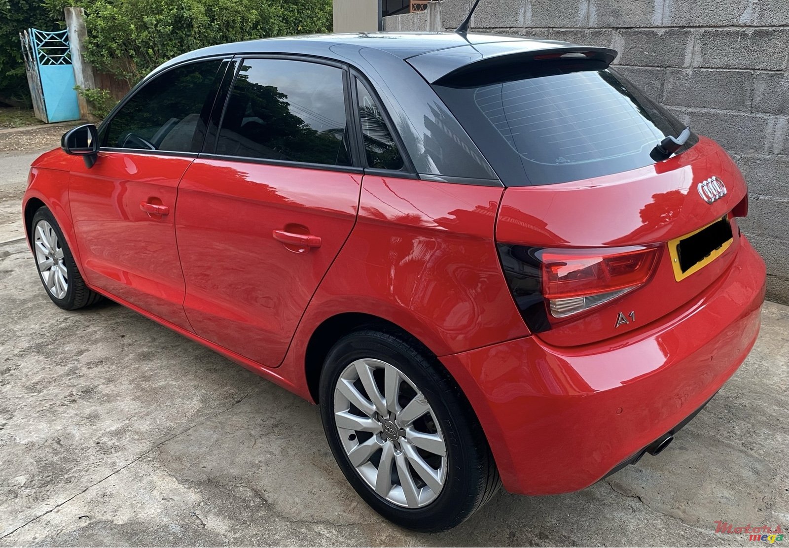 2015' Audi A1 Sportpack TFSI photo #4