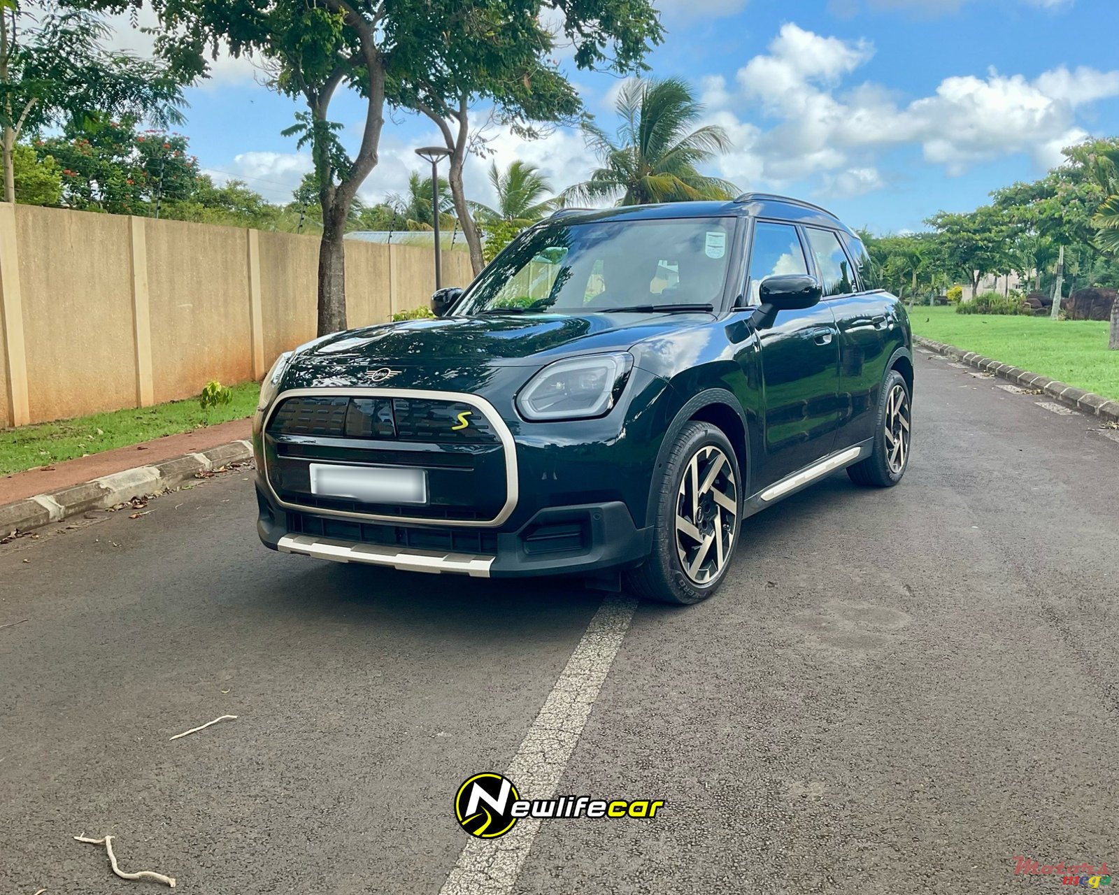 2025' MINI Countryman Se all4 photo #1