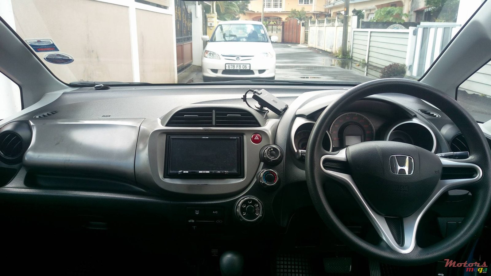 2009' Honda Fit photo #5