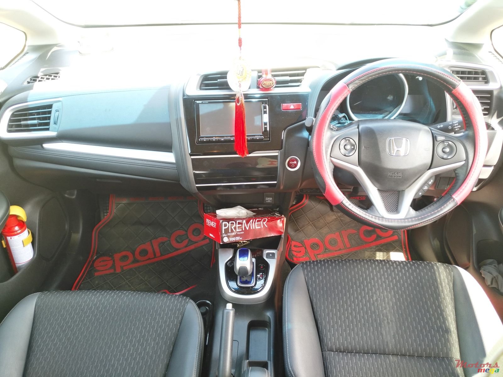 2014' Honda Fit Hybrid photo #5