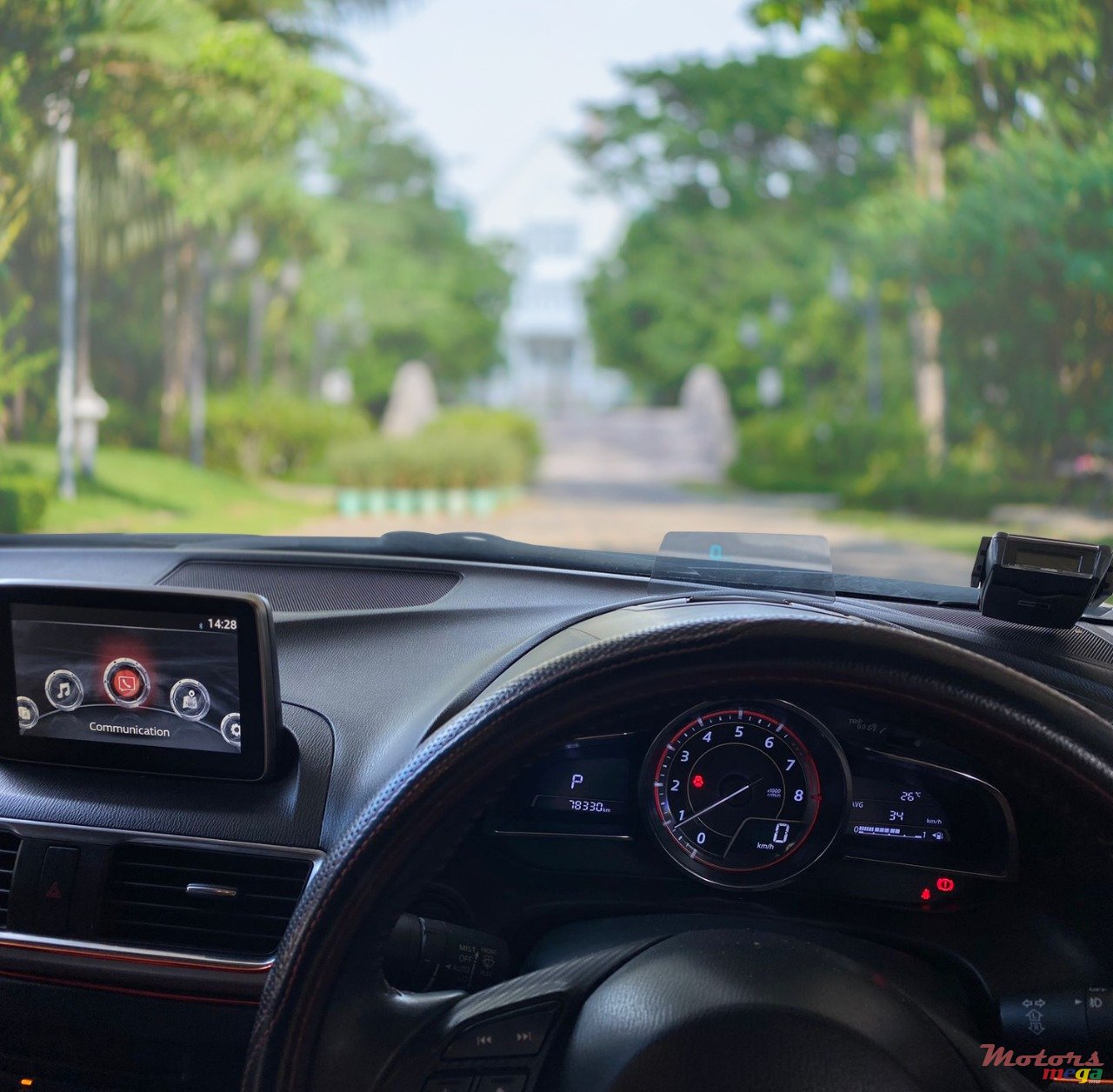 2015' Mazda 3 photo #5