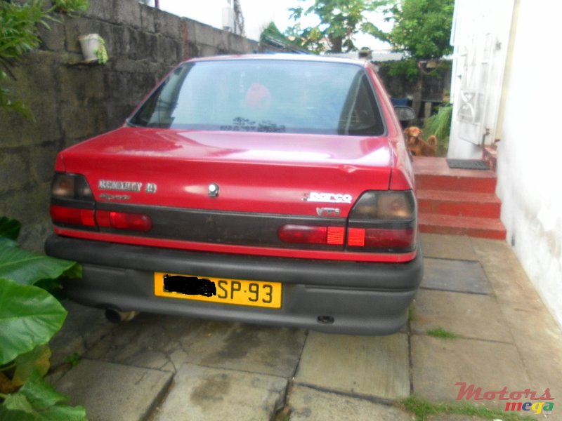 1993' Renault 19 No  photo #3