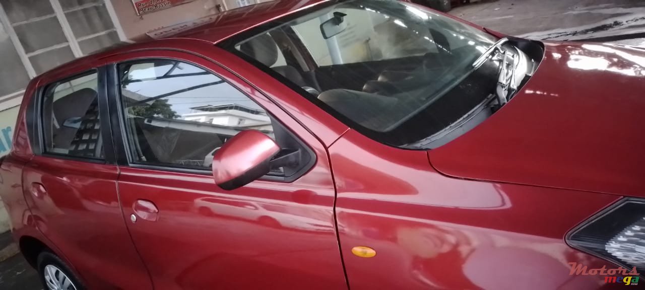 2018' Datsun GO photo #2