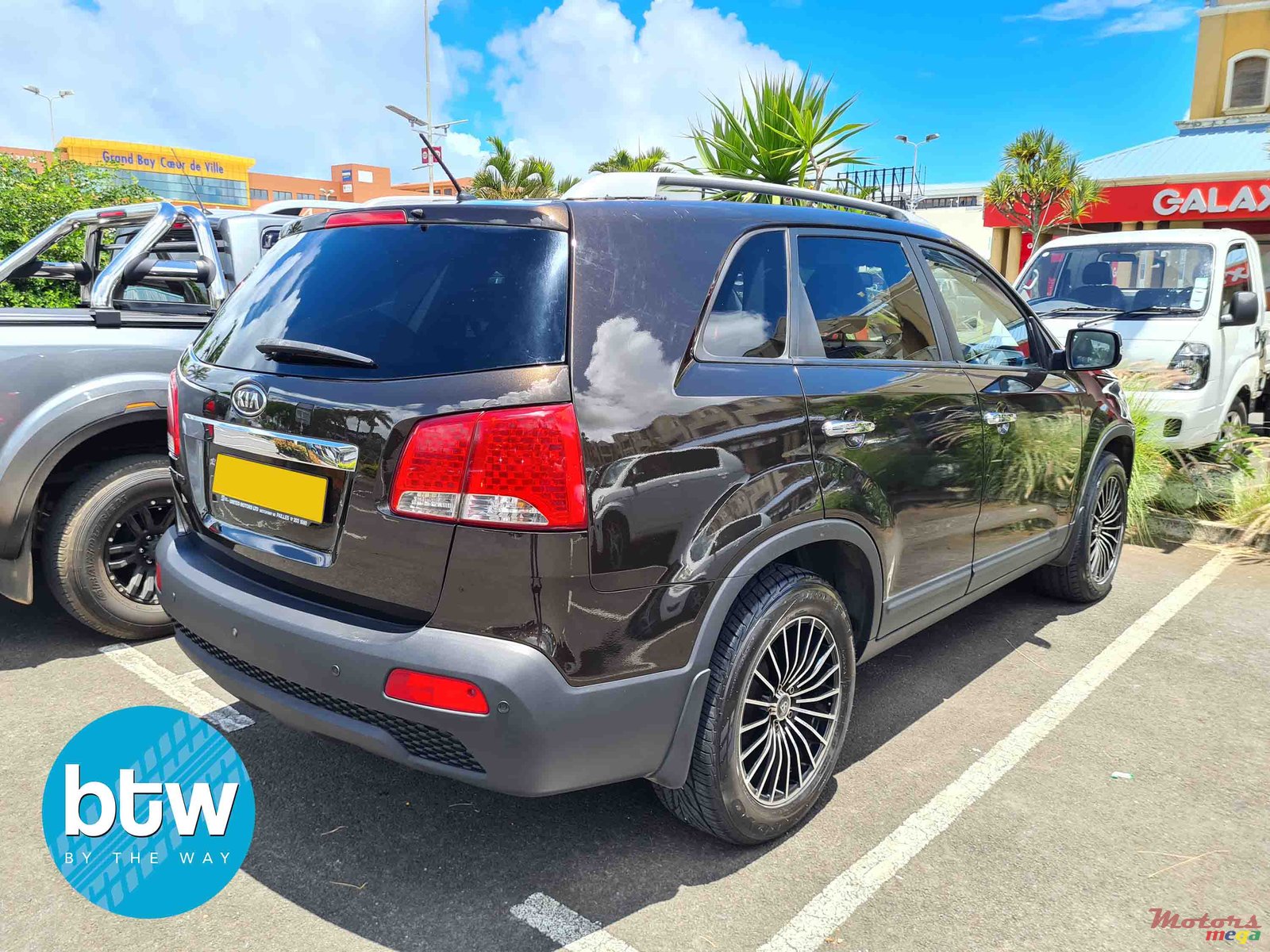 2011' Kia Sorento photo #3