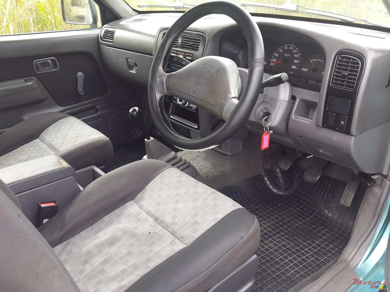 2005' Nissan Harbody (2x4) photo #5