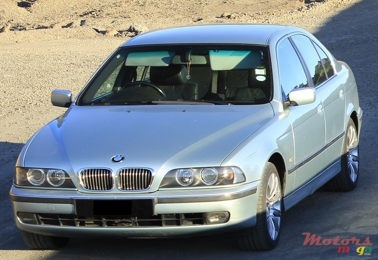 2000' BMW 520 N/A photo #1