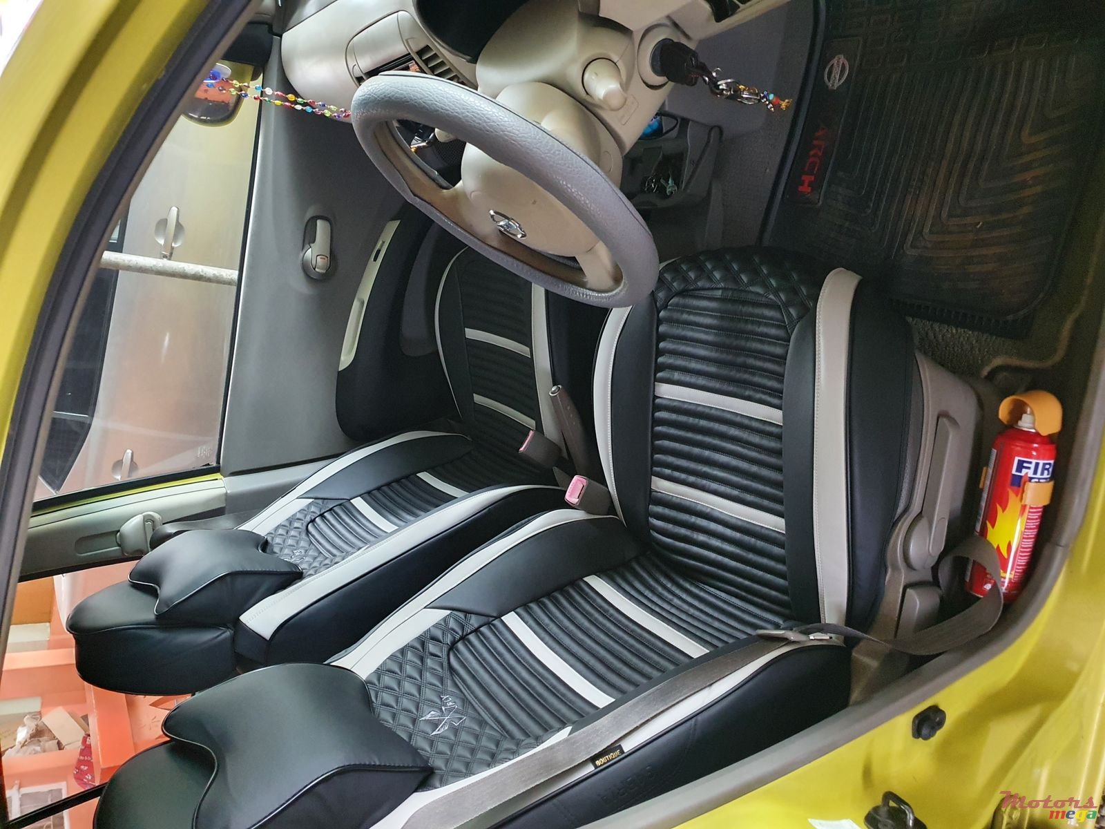 2005' Nissan March AK12 photo #3