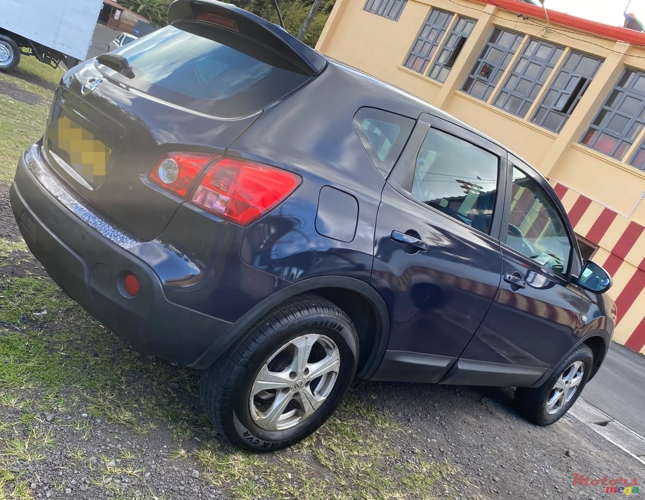 2009' Nissan Qashqai photo #2