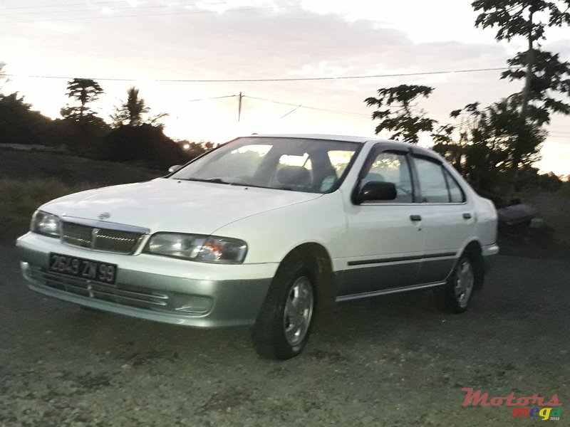 1999' Nissan Sunny photo #7