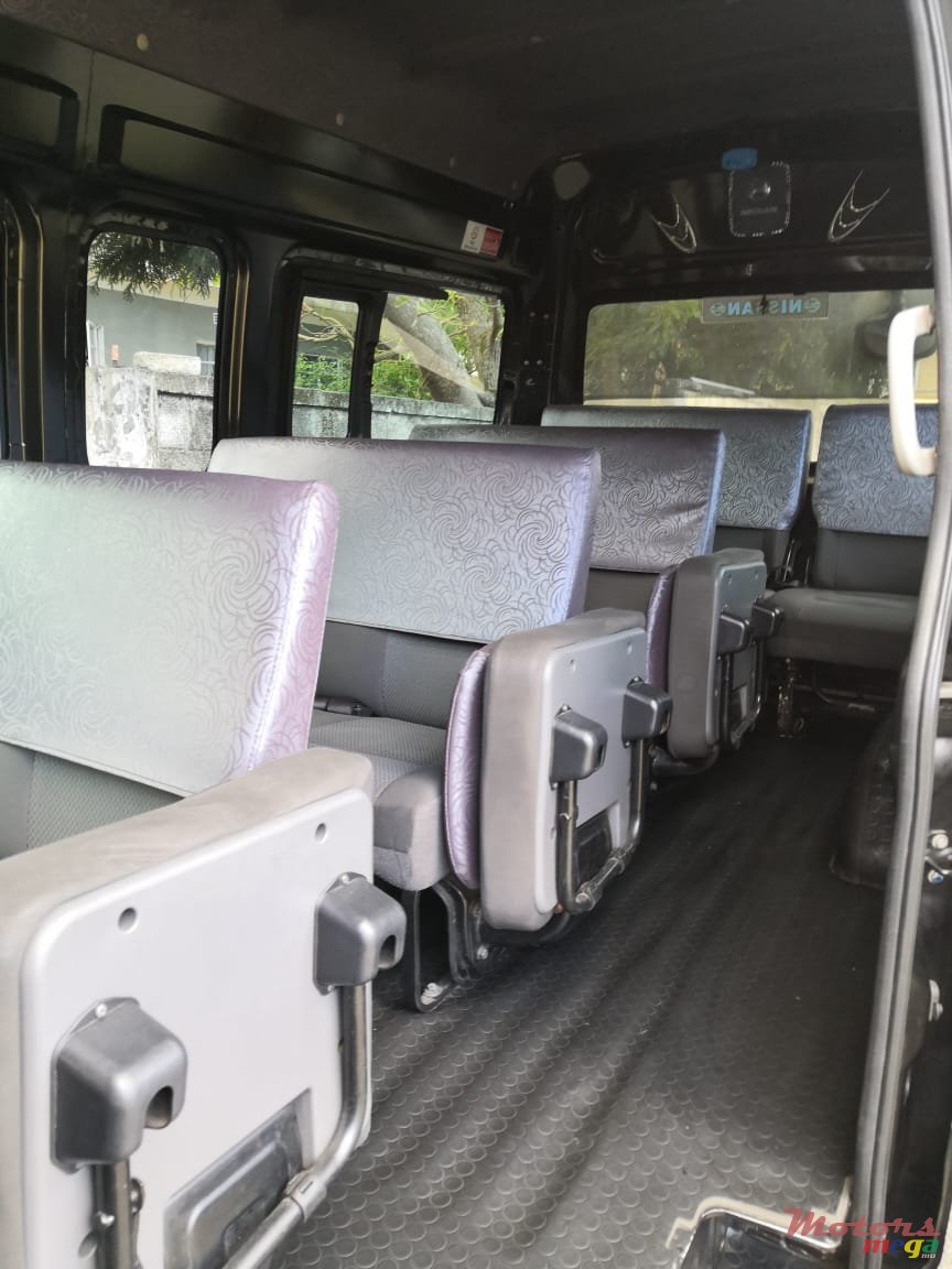 2014' Nissan Urvan photo #5