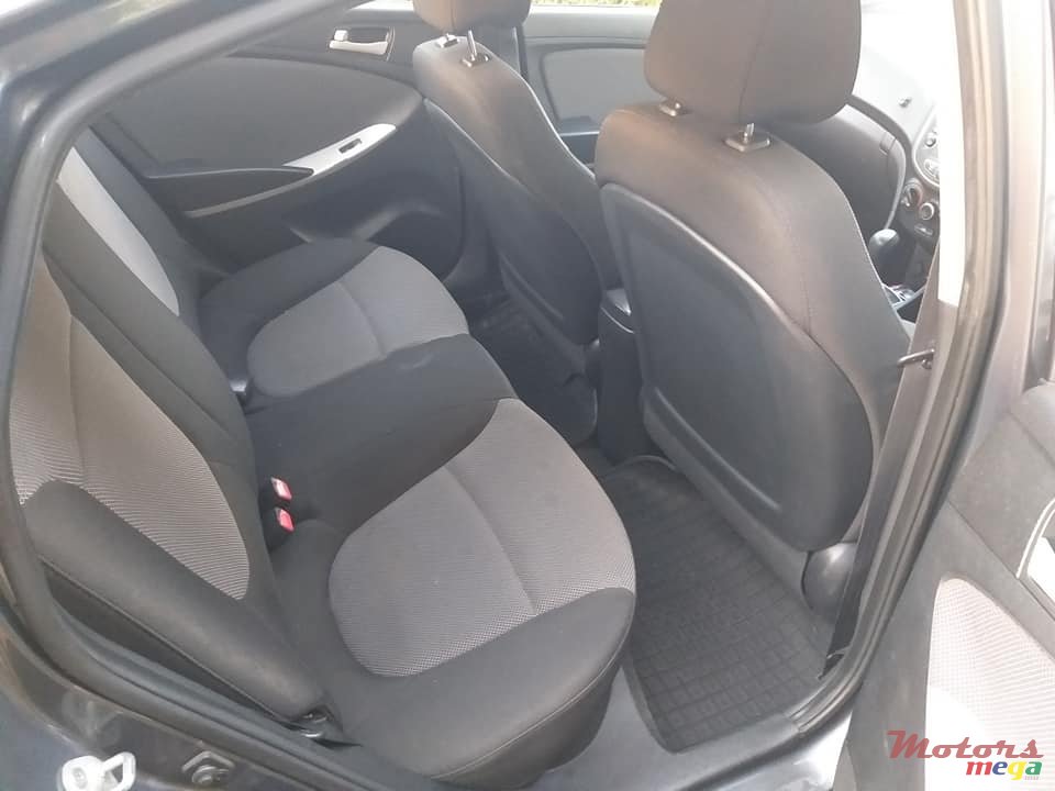 2012' Hyundai Accent 1.4L AUTOMATIC photo #4