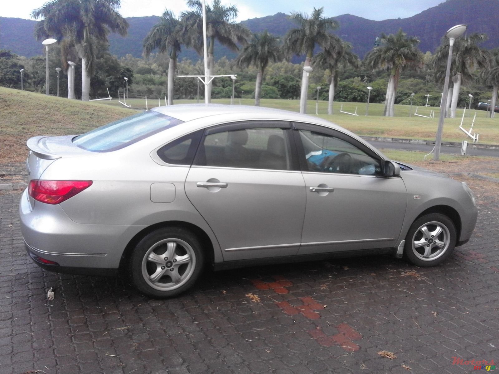 2007' Nissan photo #1