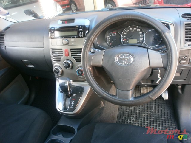 2010' Toyota RAV4 rush photo #3