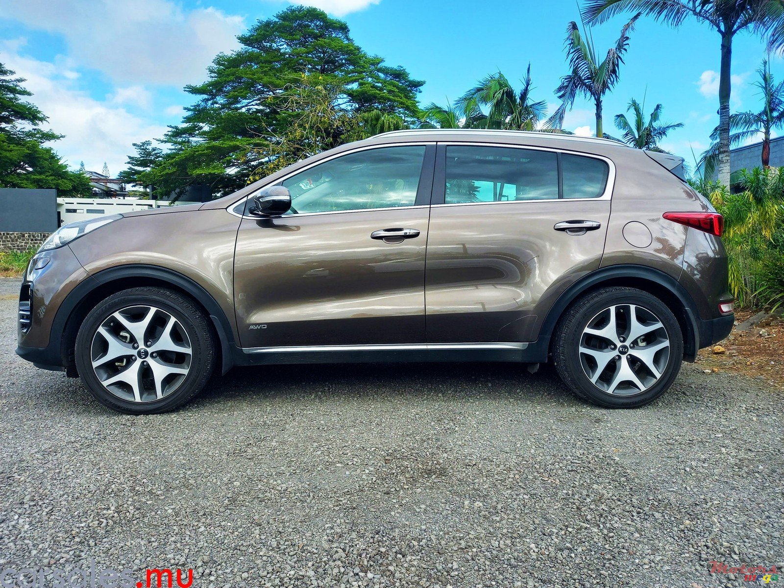 2018' Kia Sportage 1.6 GT Line photo #3
