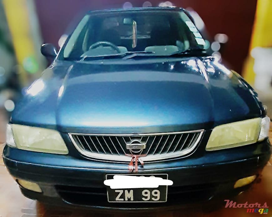 1999' Nissan Sunny SUPERSALOON photo #1