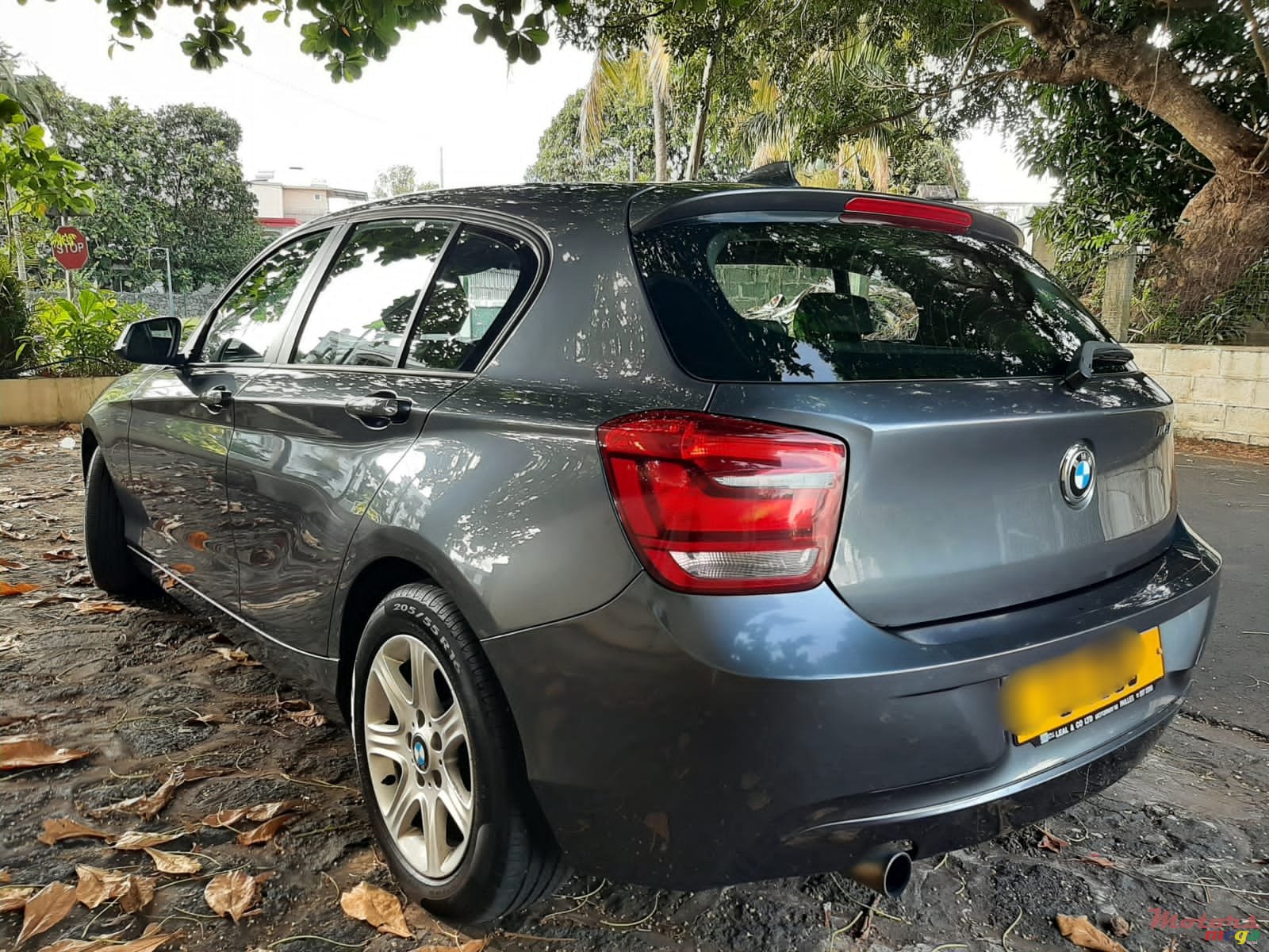 2012' BMW 116 photo #4