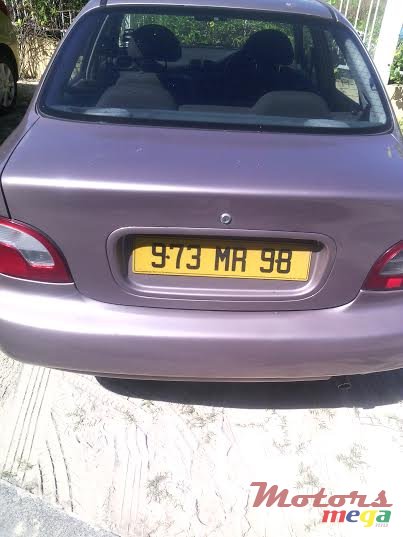 1998' Hyundai Accent photo #1