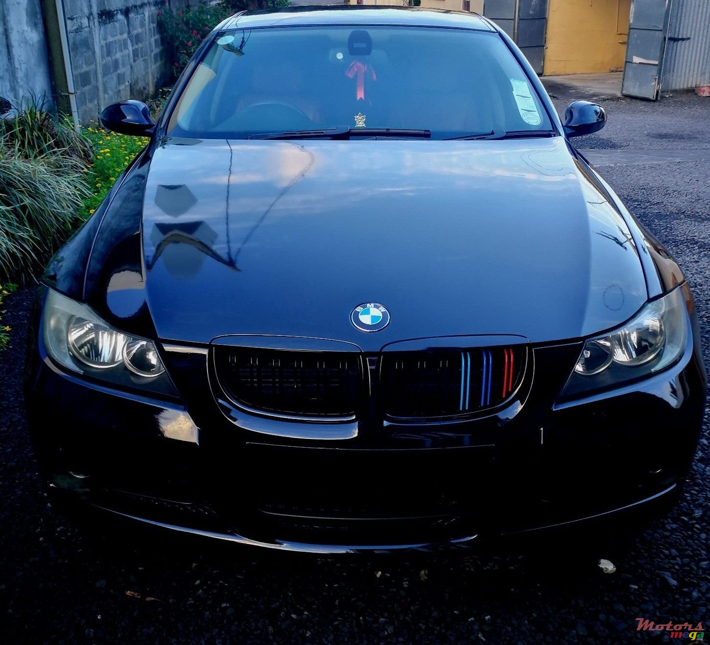 2008' BMW 3 Series photo #1