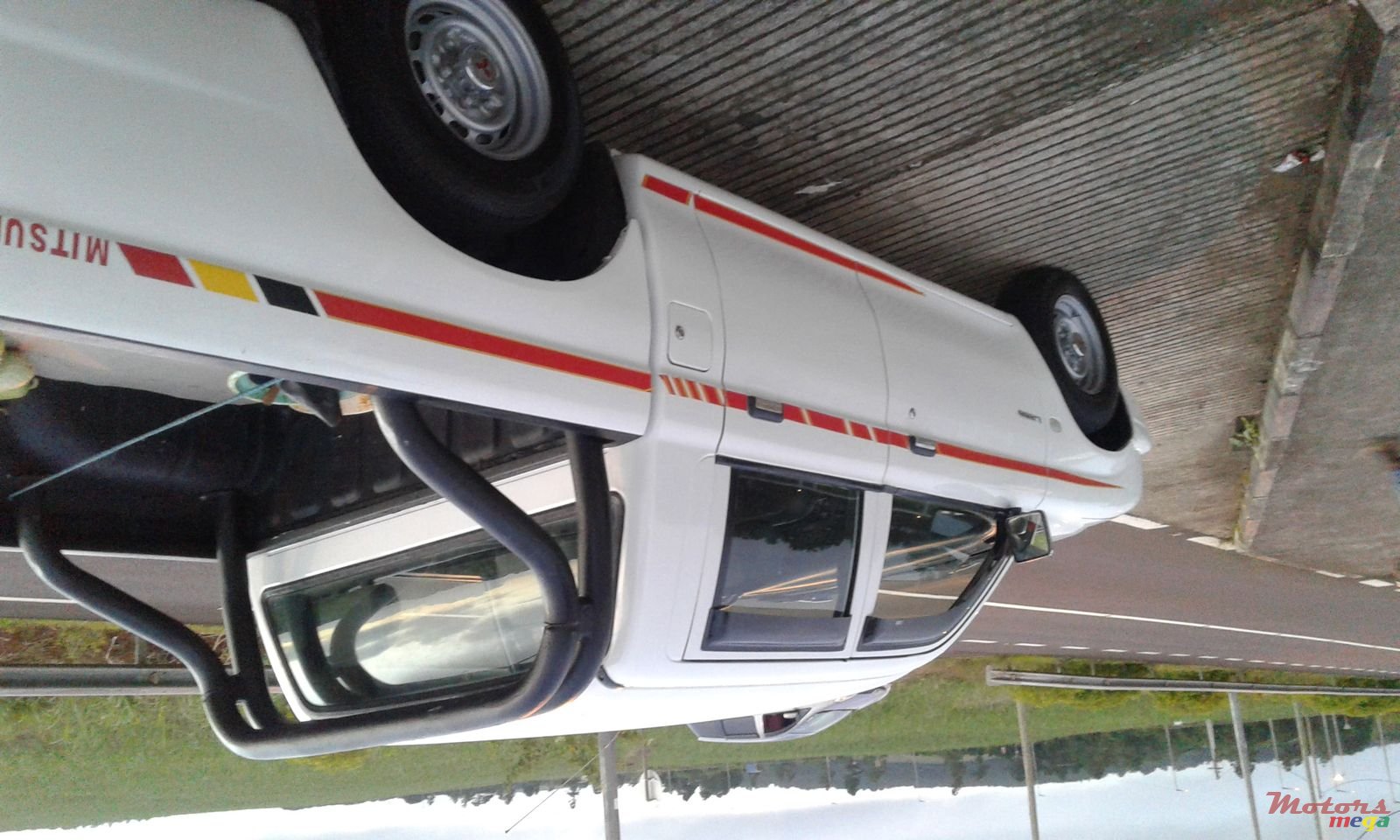 2002' Mitsubishi L 200 photo #3