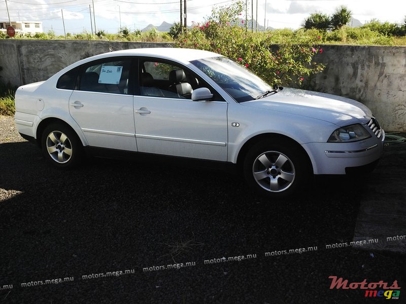 2001' Volkswagen photo #1