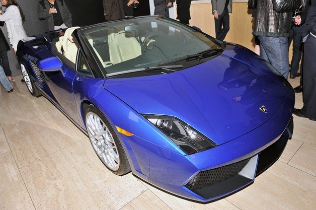 2012 Lamborghini Gallardo LP550-2 Spyder is Rear-Drive Open-Top Fun