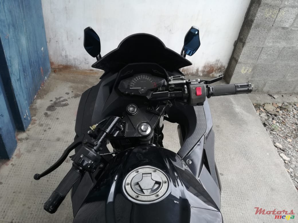 2015' Kawasaki photo #4