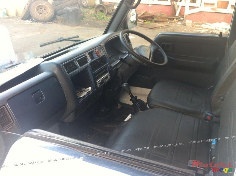 1996' Toyota Dyna photo #4